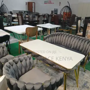 Outdoor Set: 4 Seater Luxury Velvet Outdoor Dining Set