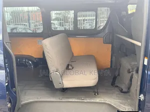 Toyota HiAce 2019 Blue