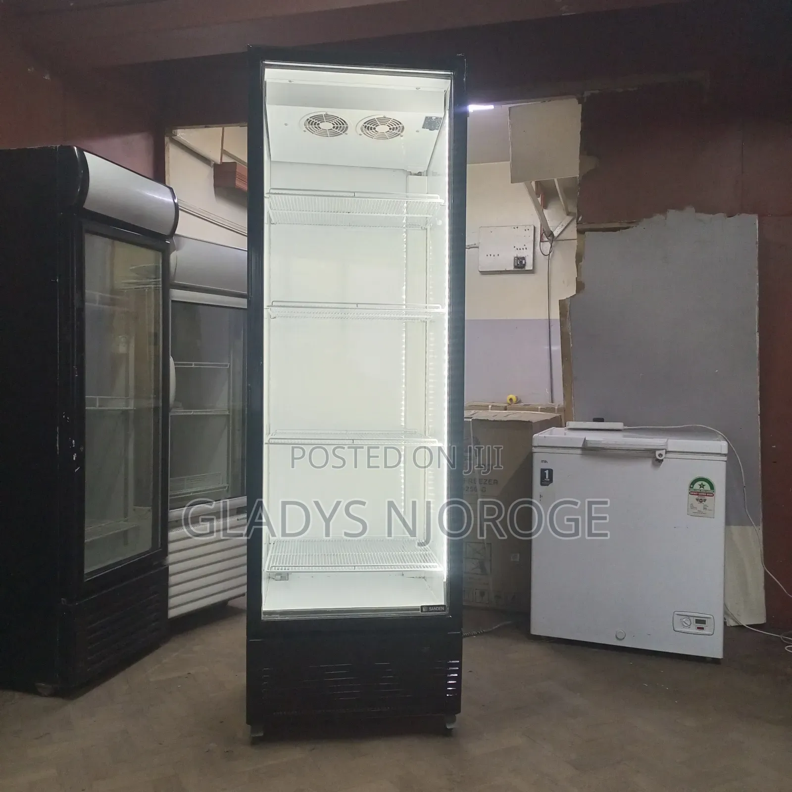 Display Fridge ( Energy Saving)