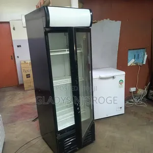 450l Chiller Black $White