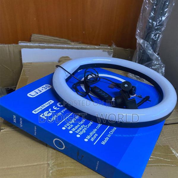 14-Inch Live Streaming Ring Light Setup With Strong Adjustable Stand