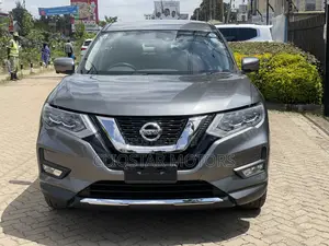 Nissan X-Trail 2.0 Petrol AWD 2019 Gray