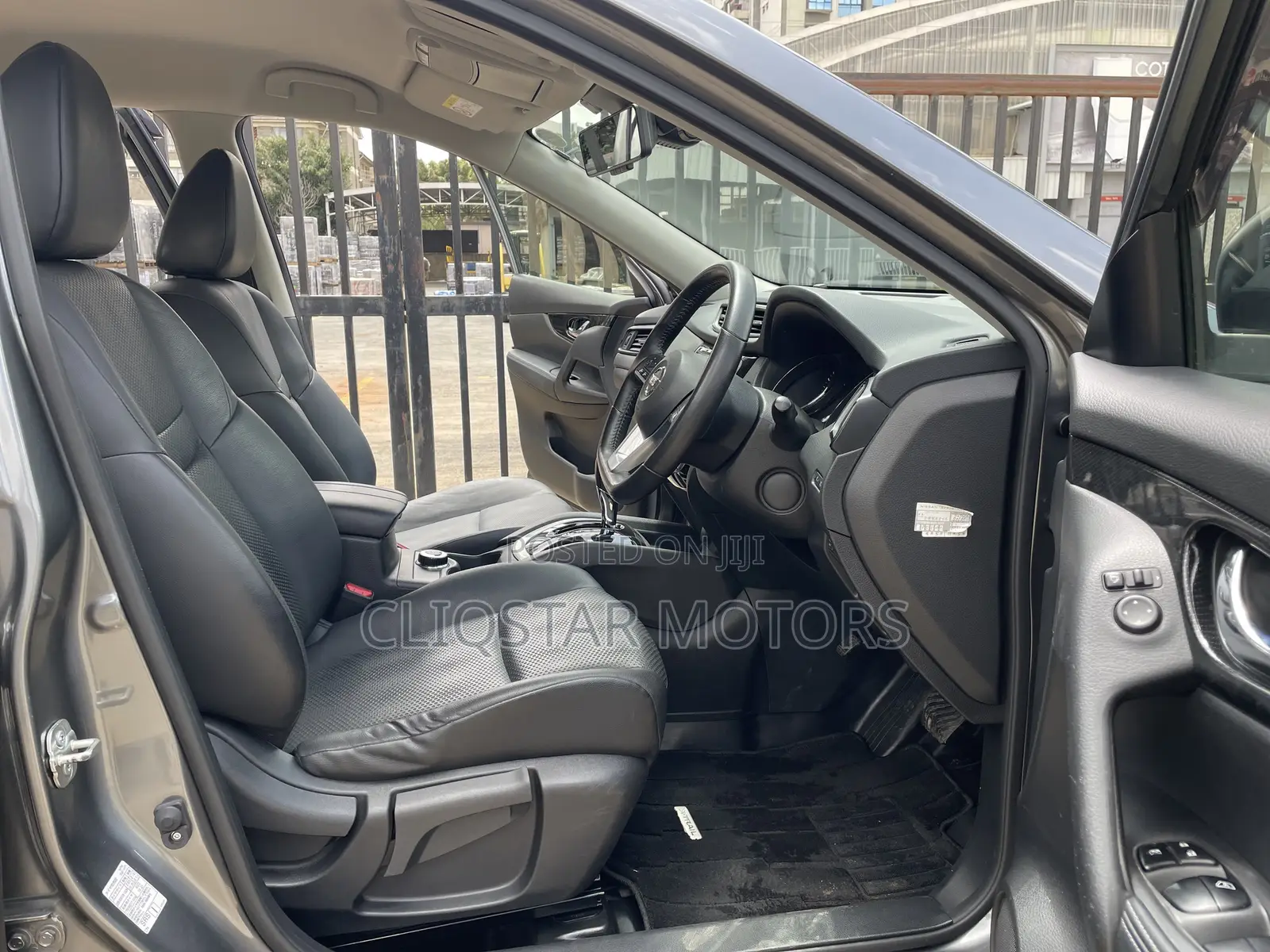 Nissan X-Trail 2.0 Petrol AWD 2019 Gray