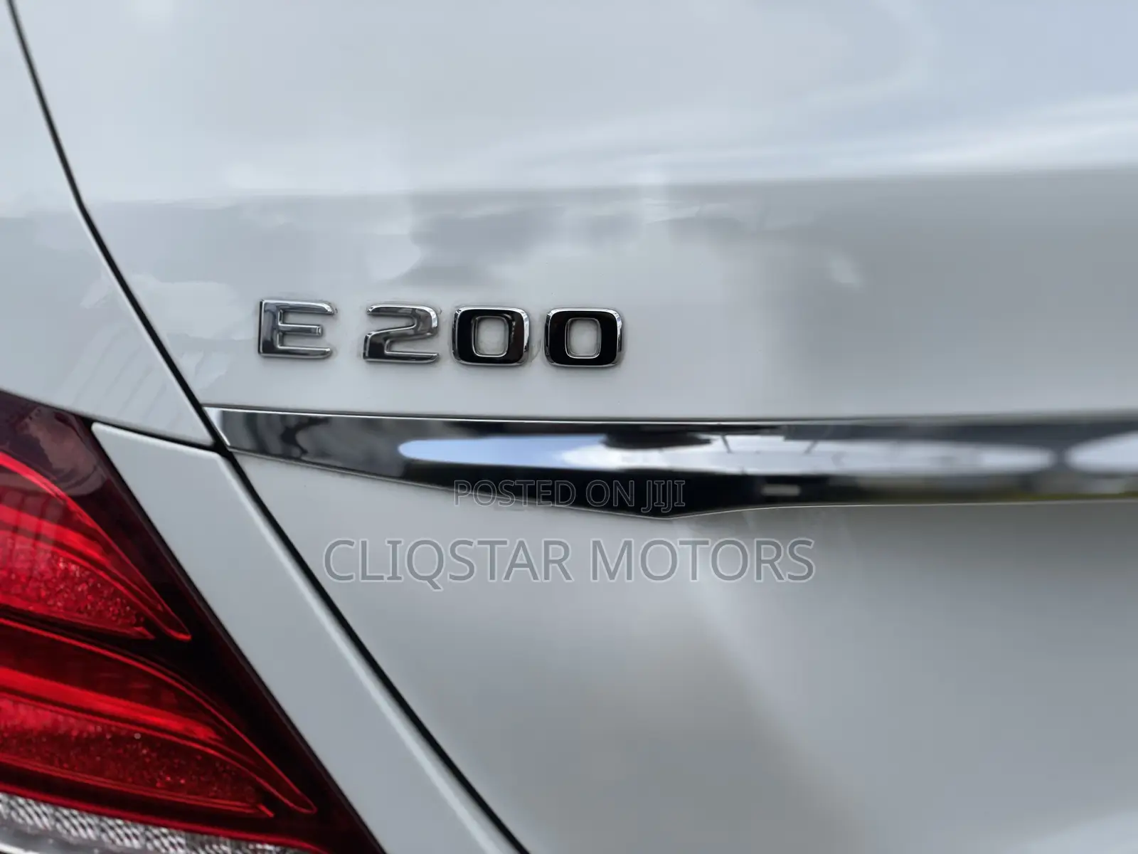 Mercedes-Benz E200 2019 White