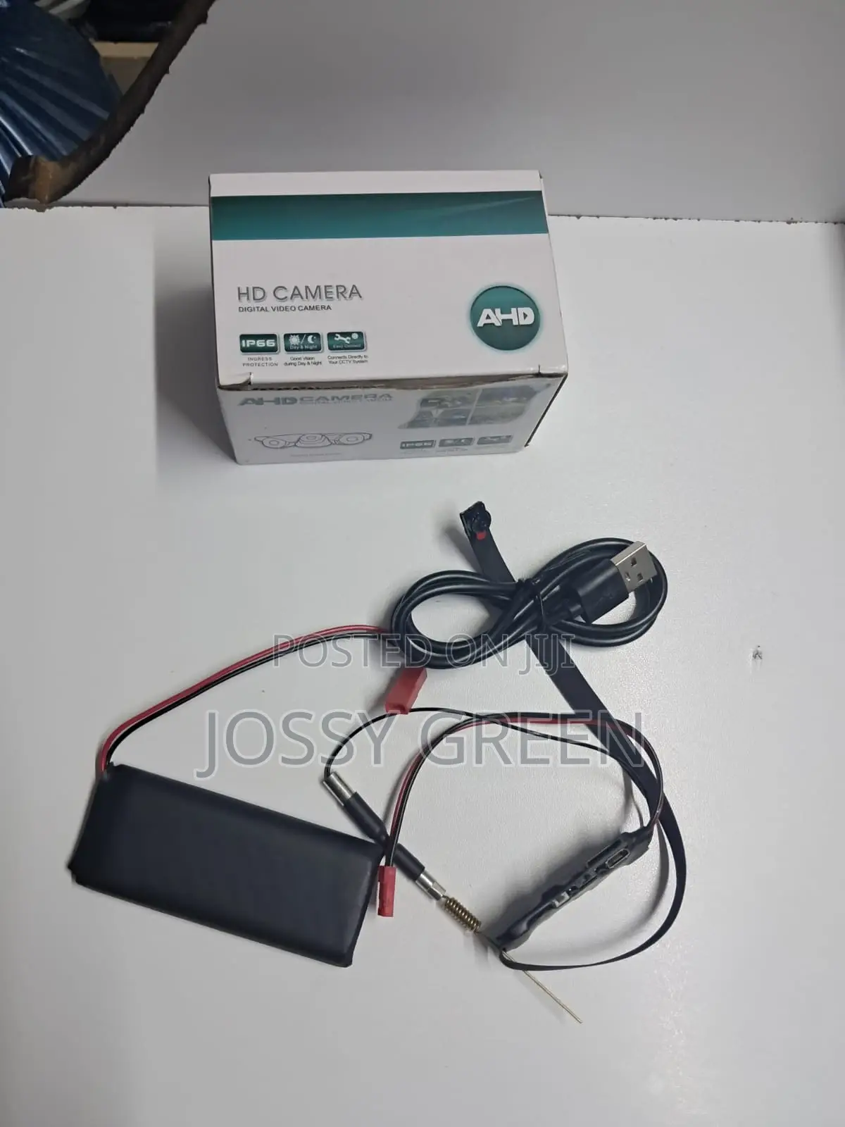 Compact Ahd 1080p Secret Surveillance Camera