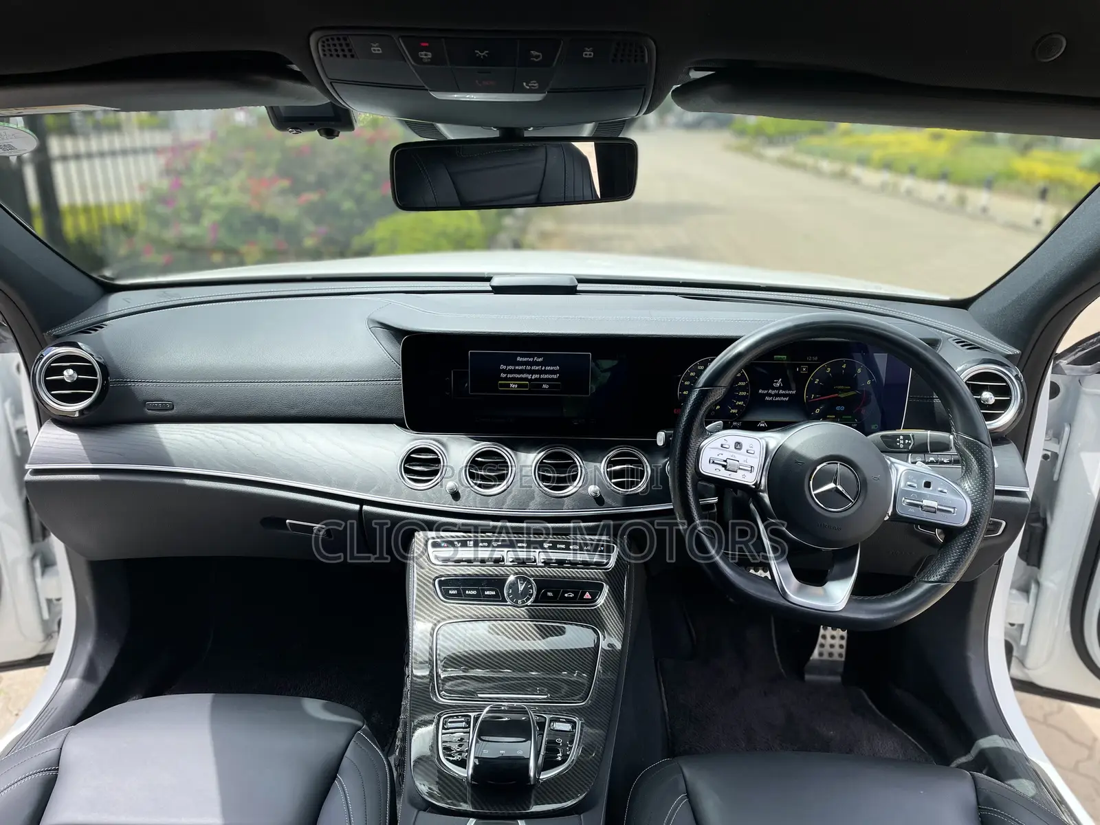 Mercedes-Benz E200 2019 White