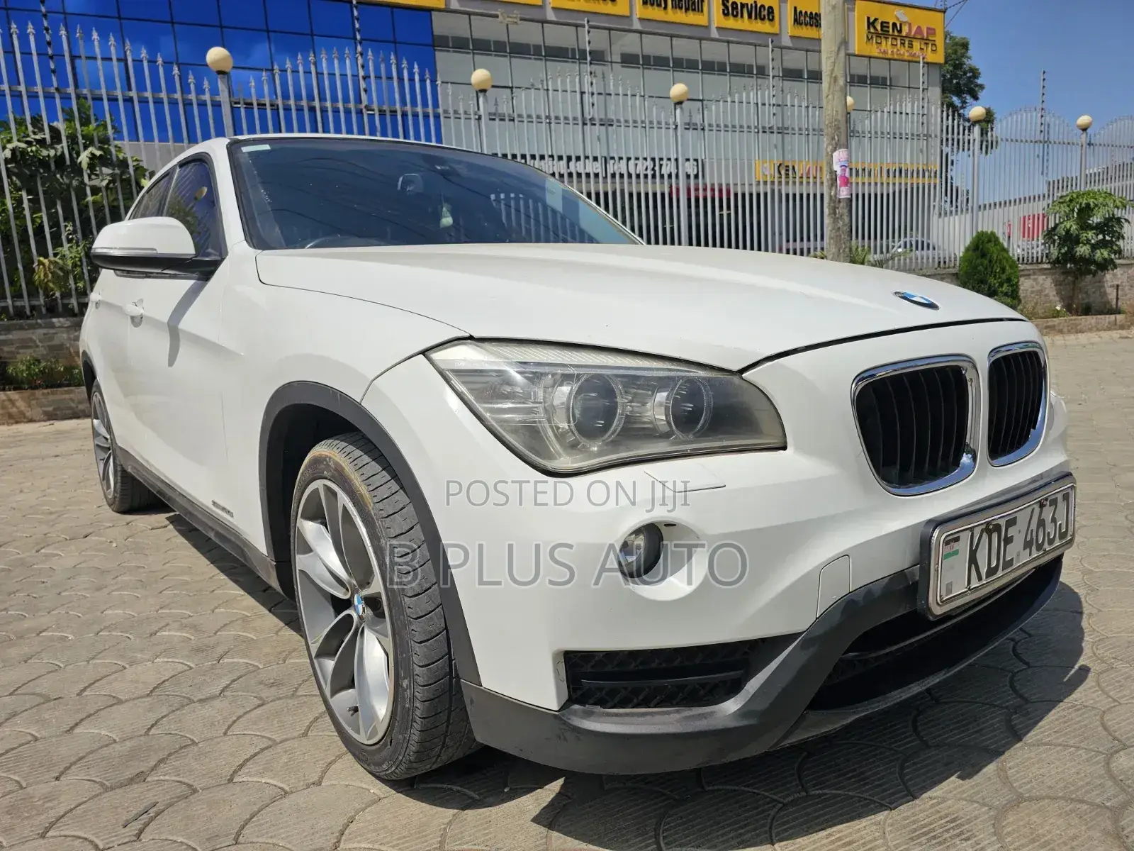 BMW X1 sDrive28i 4dr SUV (2.0L 4cyl Turbo 8A) 2014 White