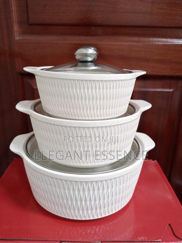 Set of 3 White Soup Pots Casseroles With Lids