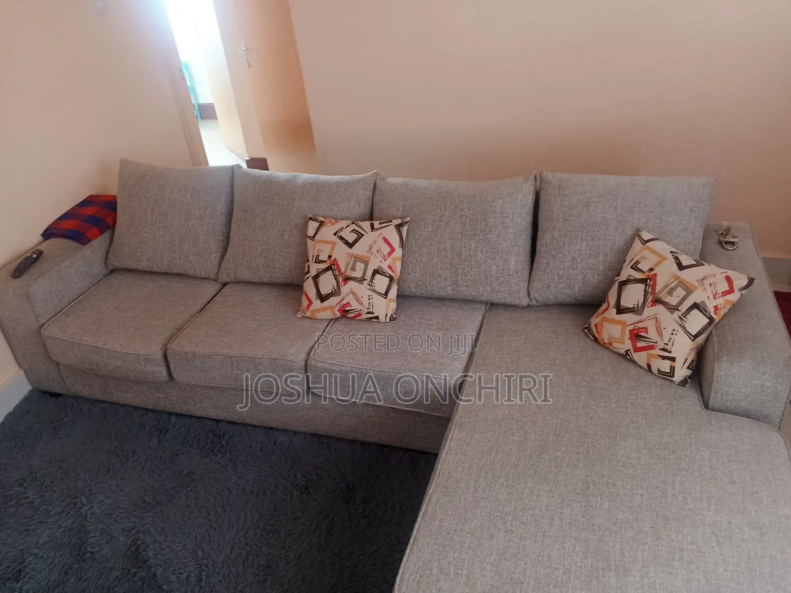 Beigel Shaped Seat.