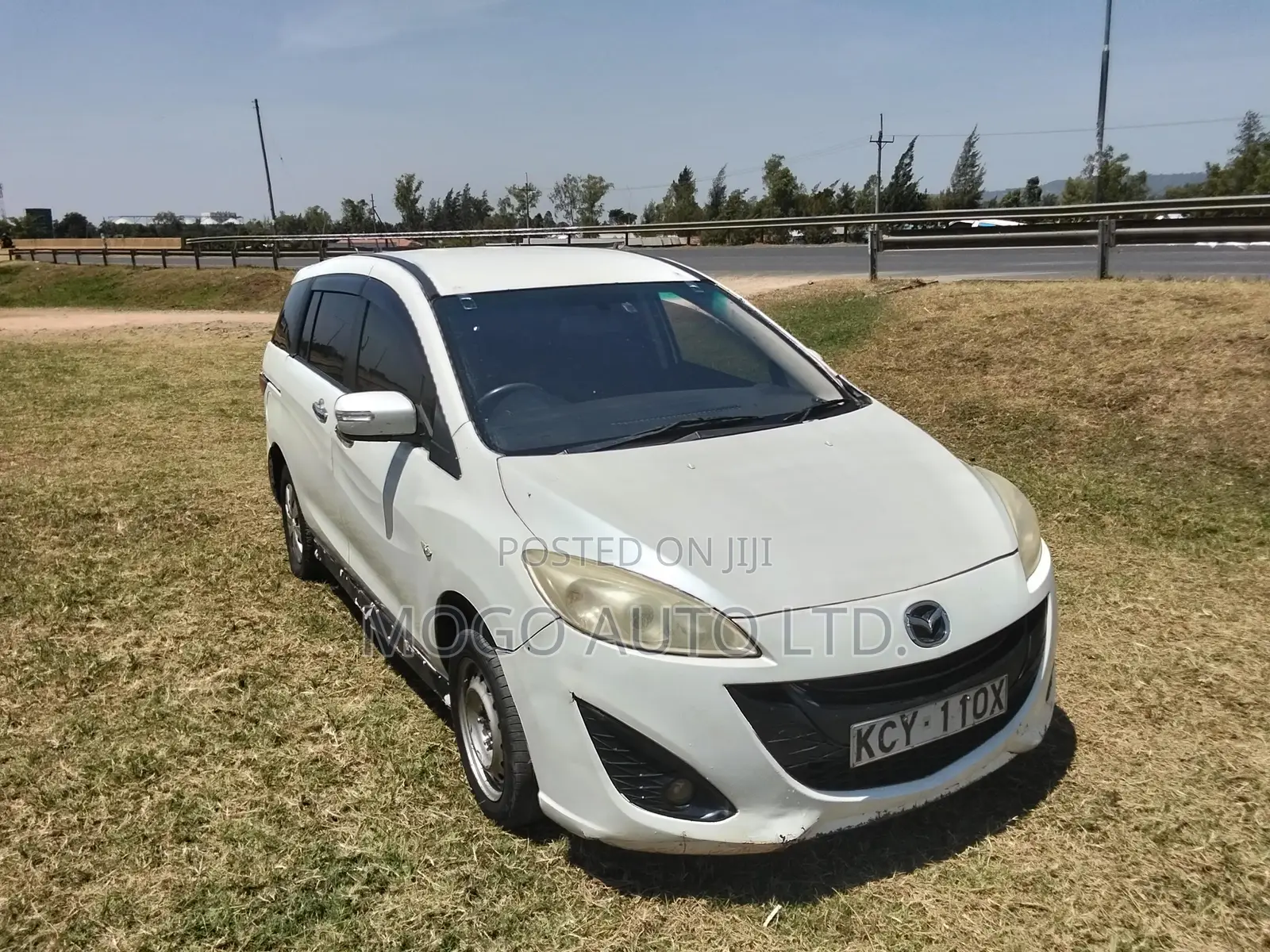 Mazda Premacy 2013 White
