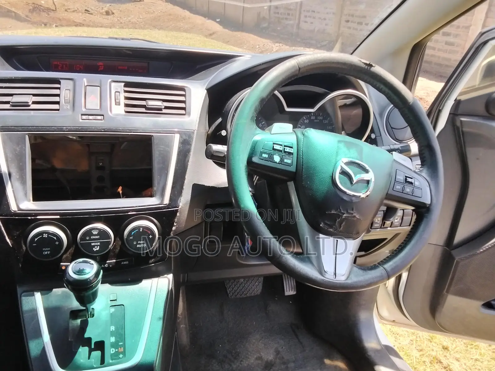 Mazda Premacy 2013 White
