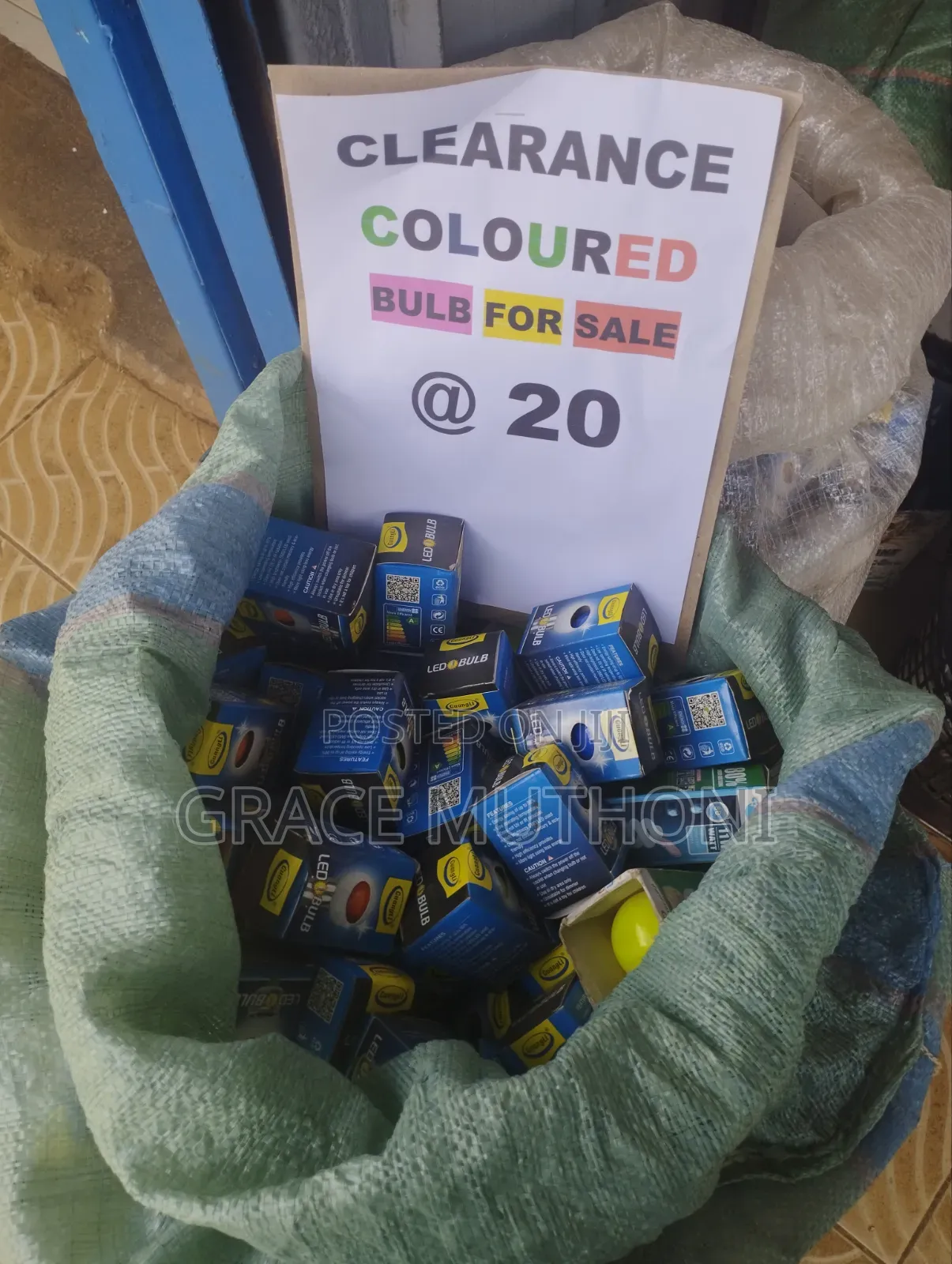 200 Coloured Bulb