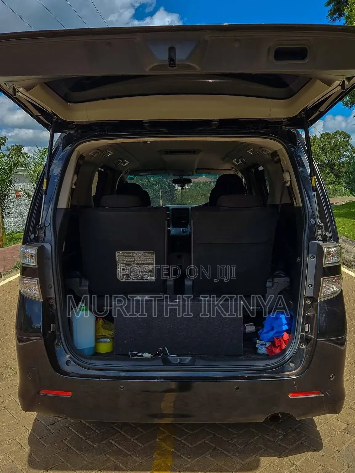 Toyota Alphard 2.4 Petrol FWD 2014 Black
