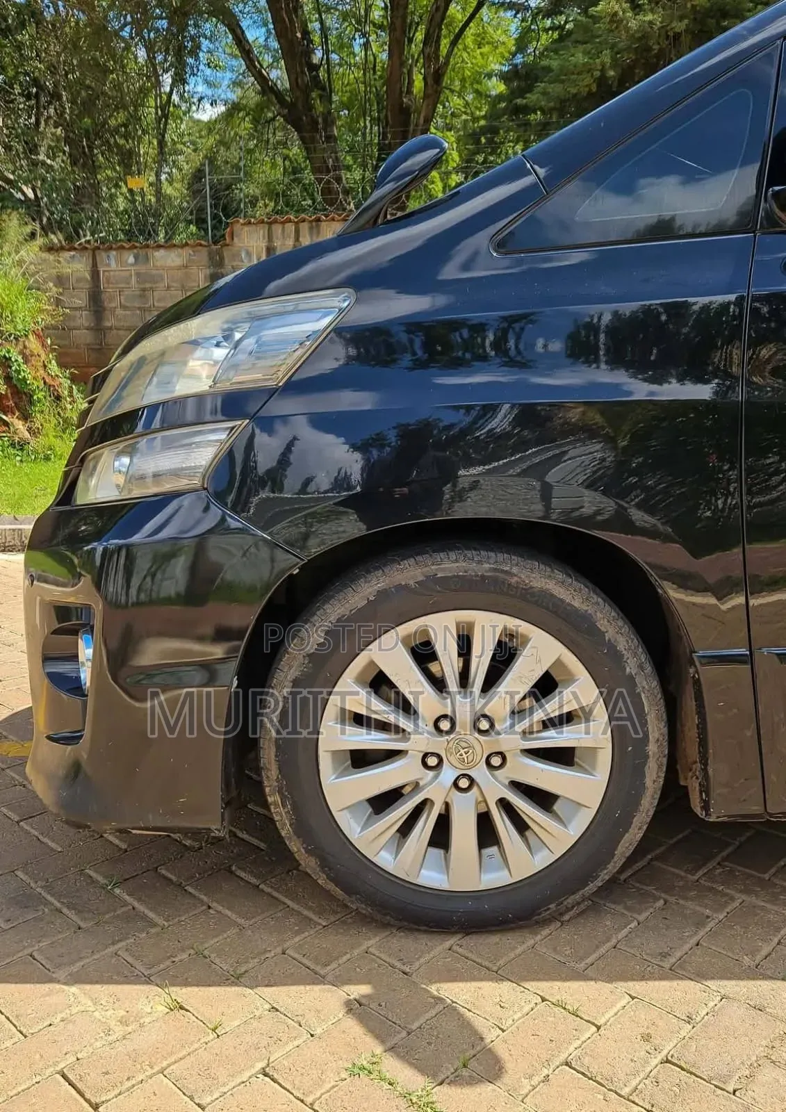Toyota Alphard 2.4 Petrol FWD 2014 Black