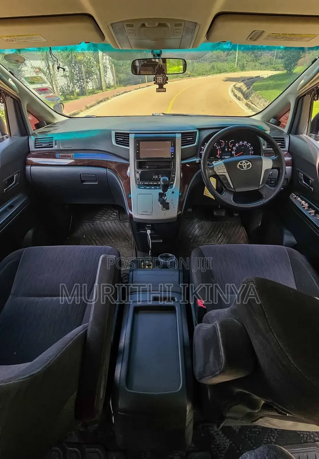 Toyota Alphard 2.4 Petrol FWD 2014 Black