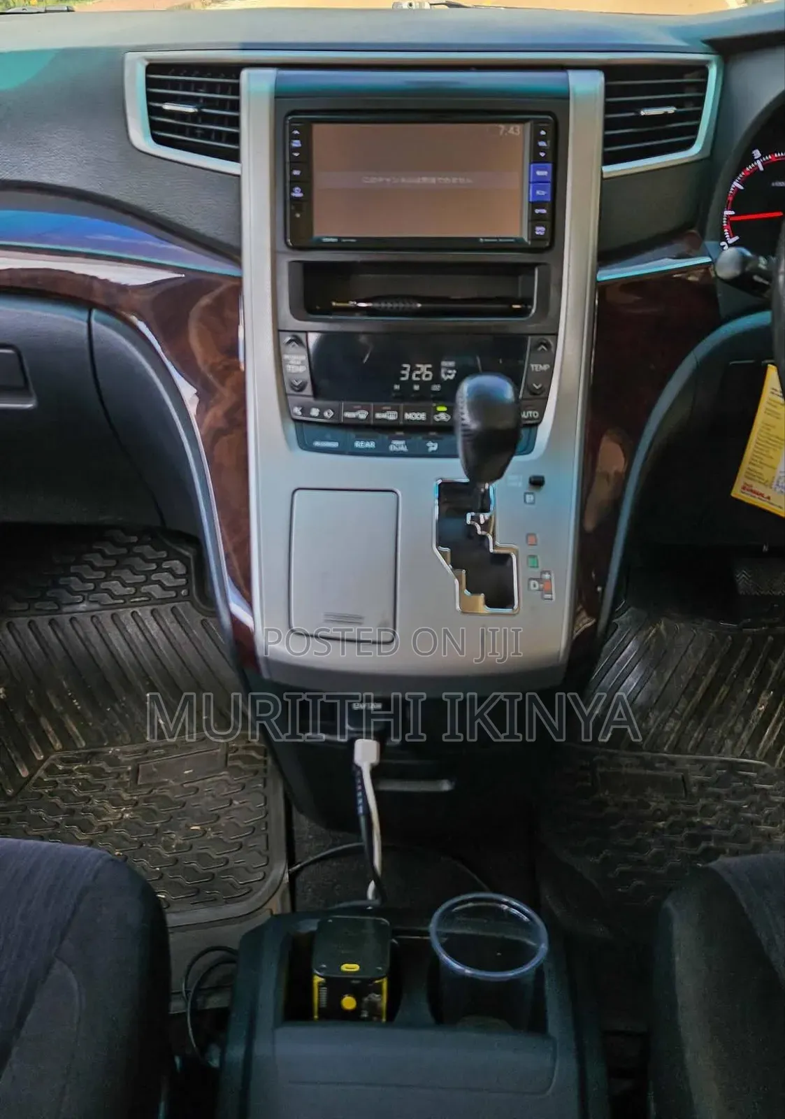 Toyota Alphard 2.4 Petrol FWD 2014 Black