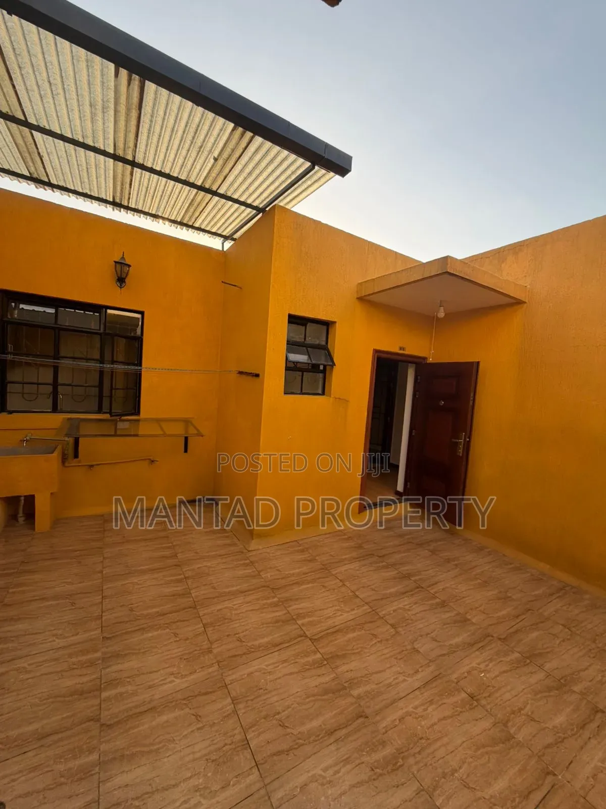1bdrm Apartment in Vanga Road, Valley Arcade for rent