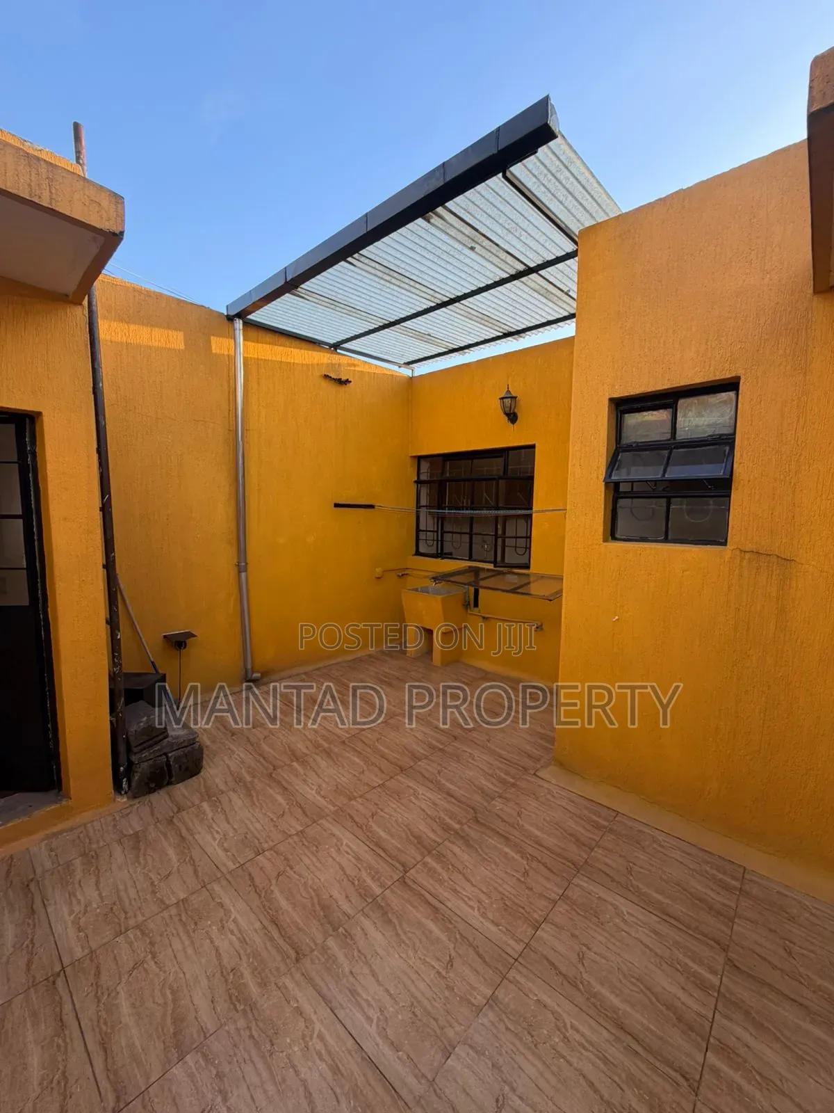 1bdrm Apartment in Vanga Road, Valley Arcade for rent