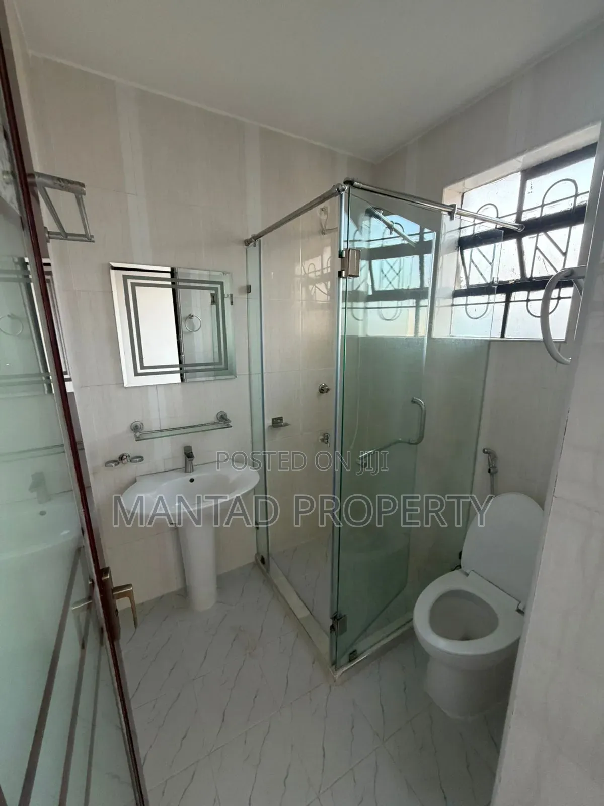 1bdrm Apartment in Vanga Road, Valley Arcade for rent