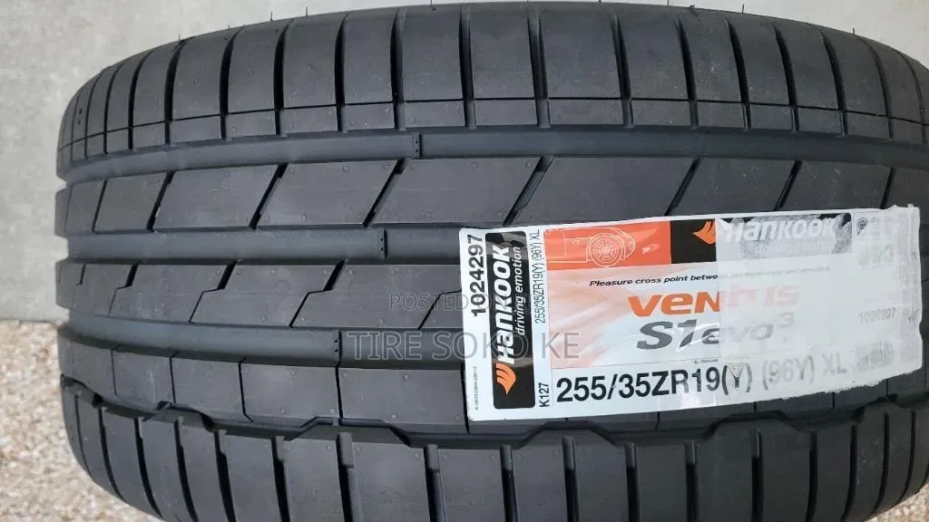 255/35r19 Hankook Ventus S1 Evo3 Runflat Tyres