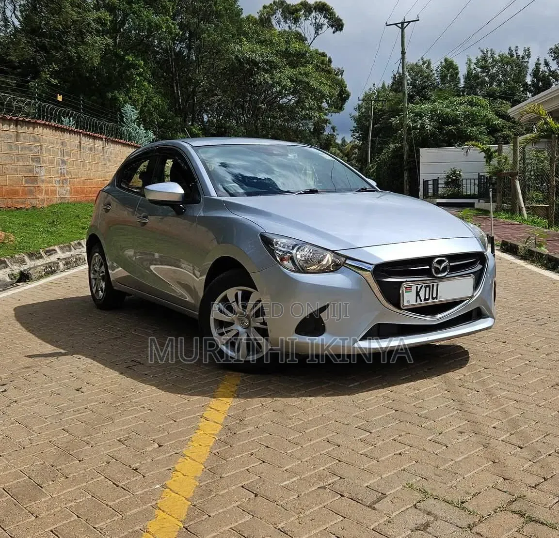 Mazda Demio 2018 Silver
