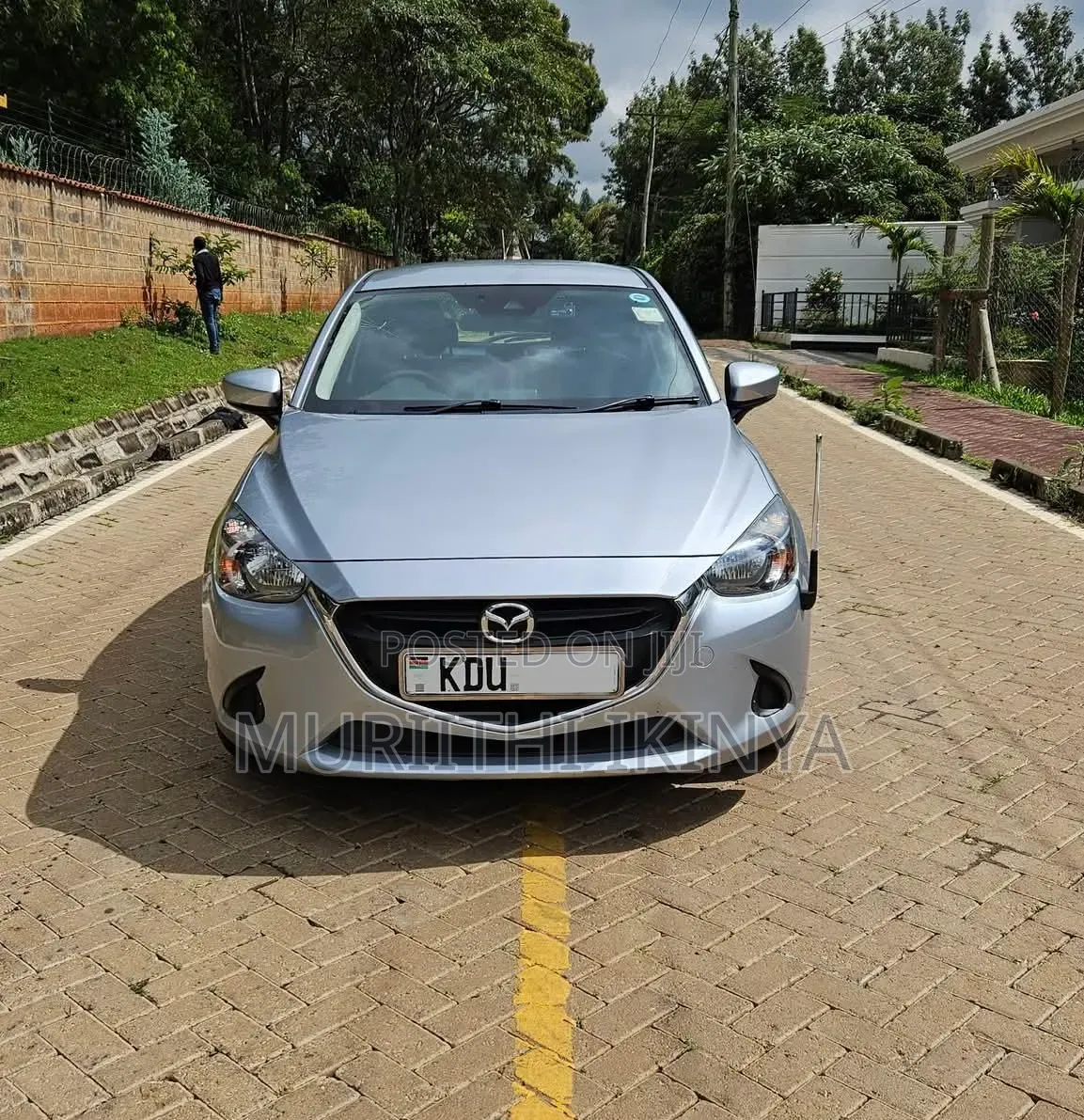 Mazda Demio 2018 Silver