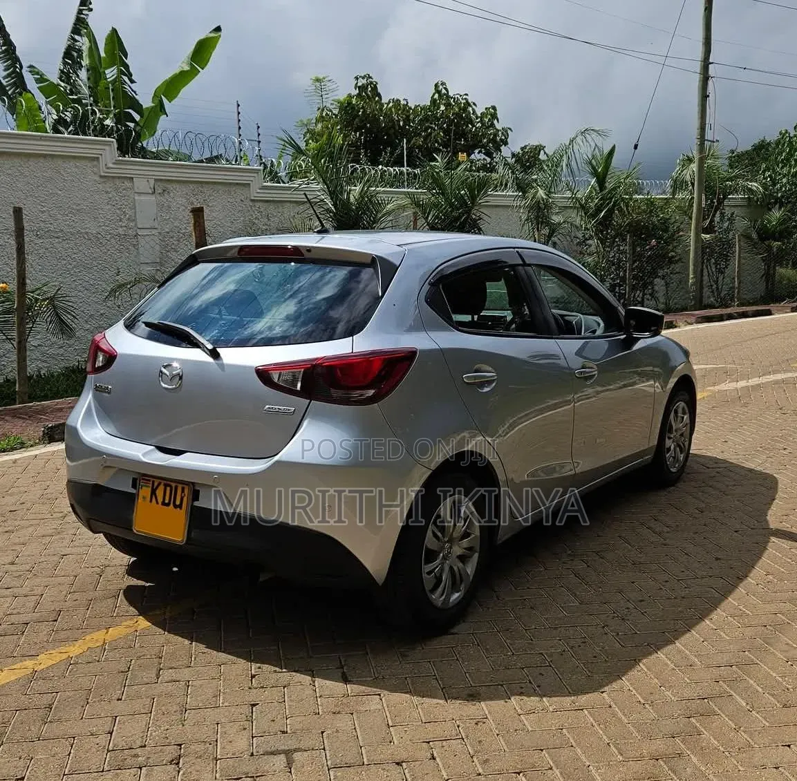 Mazda Demio 2018 Silver