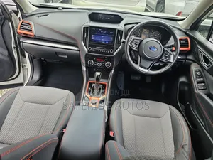 Subaru Forester 2019 White