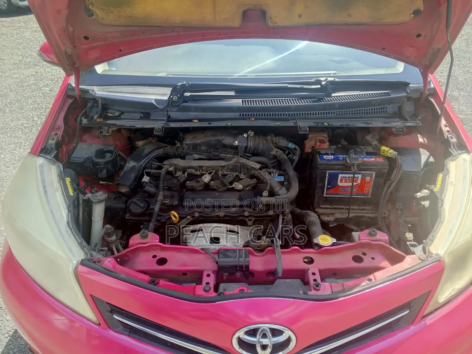 Toyota Vitz 2011 Pink
