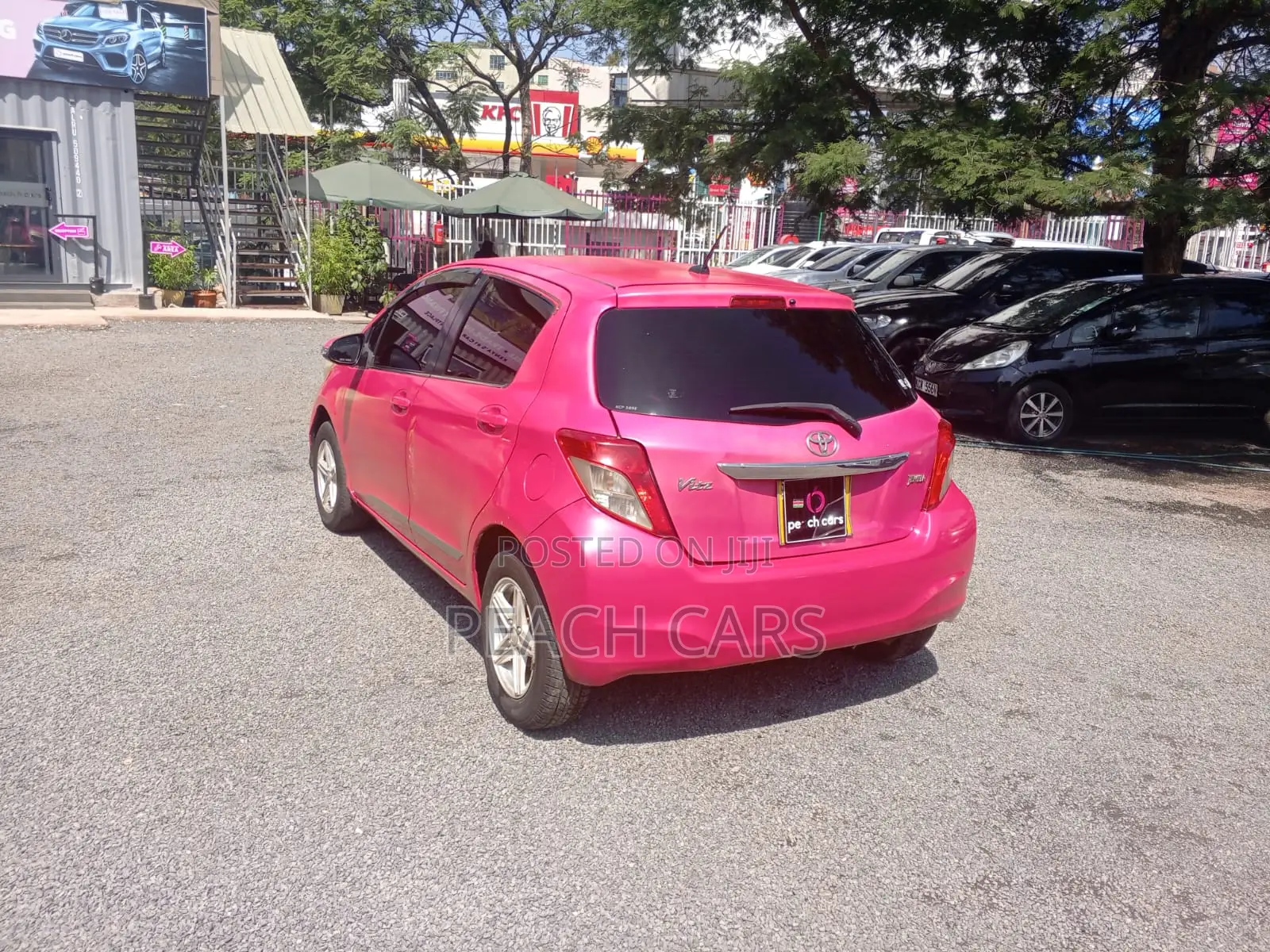 Toyota Vitz 2011 Pink