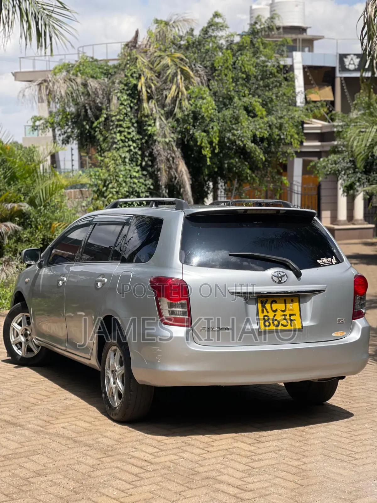 Toyota Corolla Fielder 2009 Silver