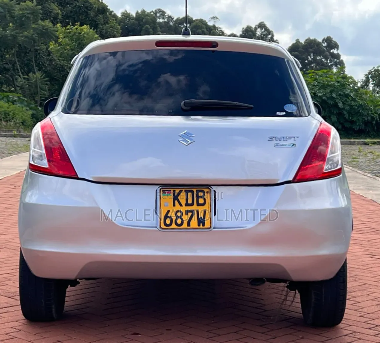Suzuki Swift 2014 Silver