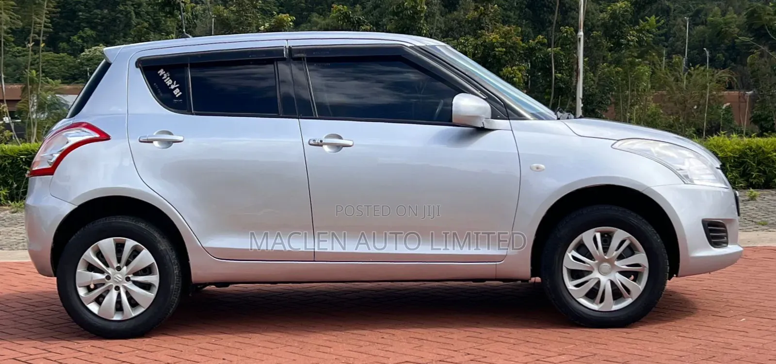 Suzuki Swift 2014 Silver