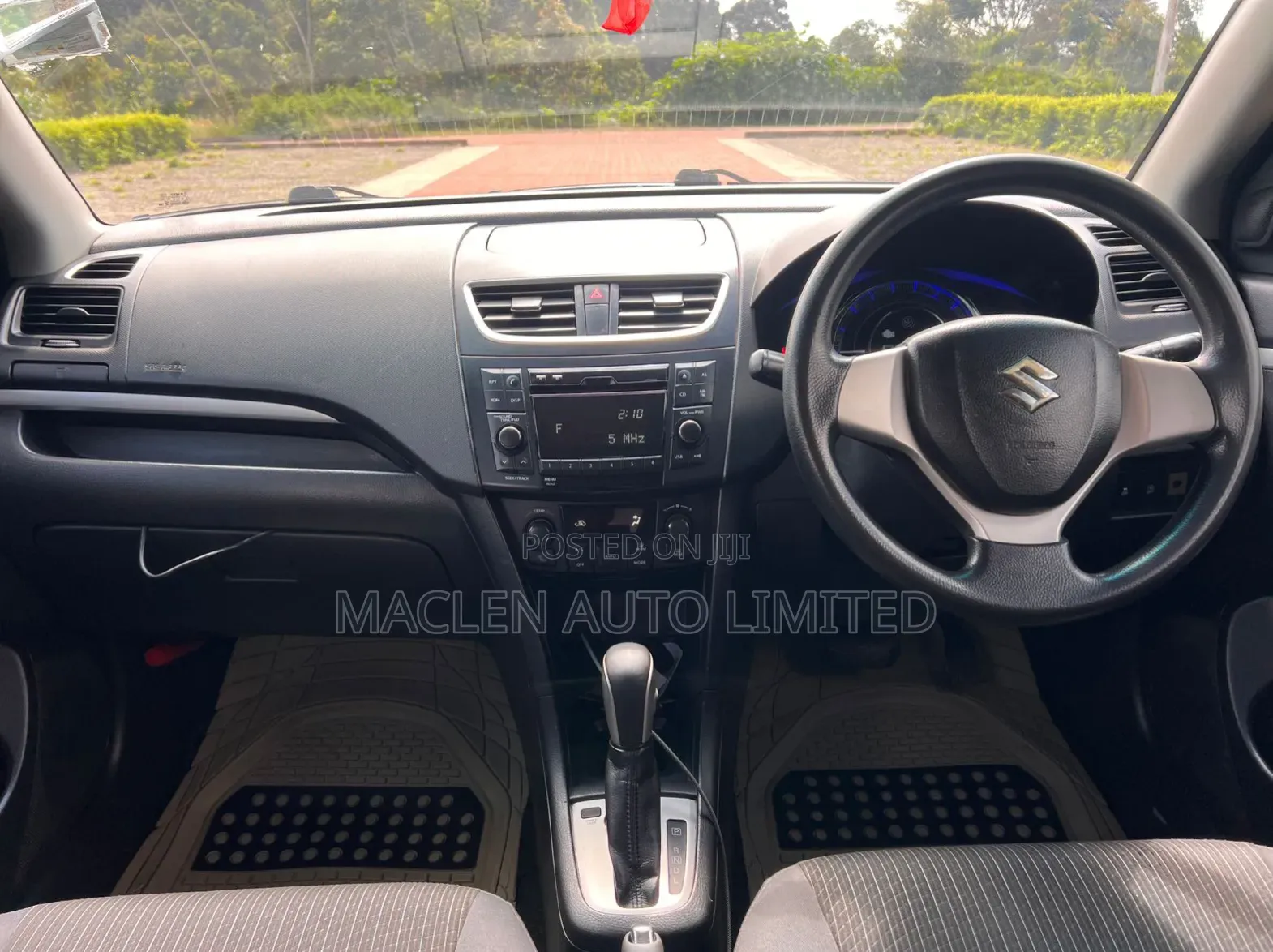 Suzuki Swift 2014 Silver