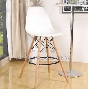 Bar Stool: Eames Style High Bar Chair