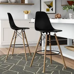 Bar Stool: Eames Style High Bar Chair