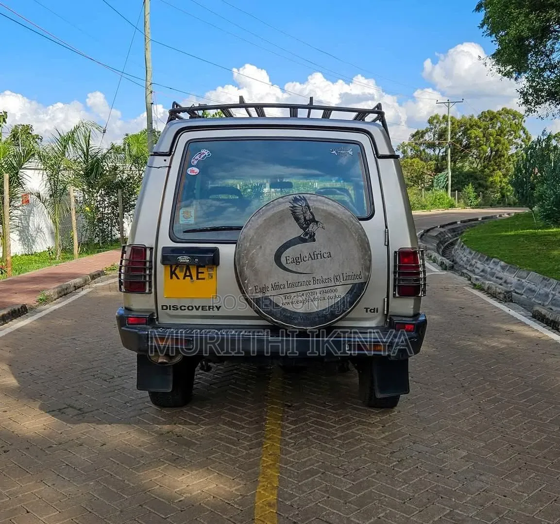 Land Rover Discovery Base AWD 1995 Gold