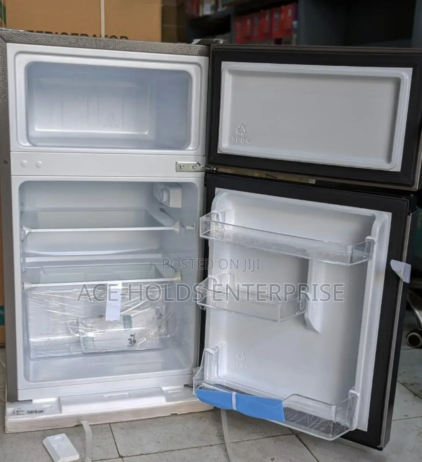 Hisense 91 Litres Fridge Double Door - 091dr