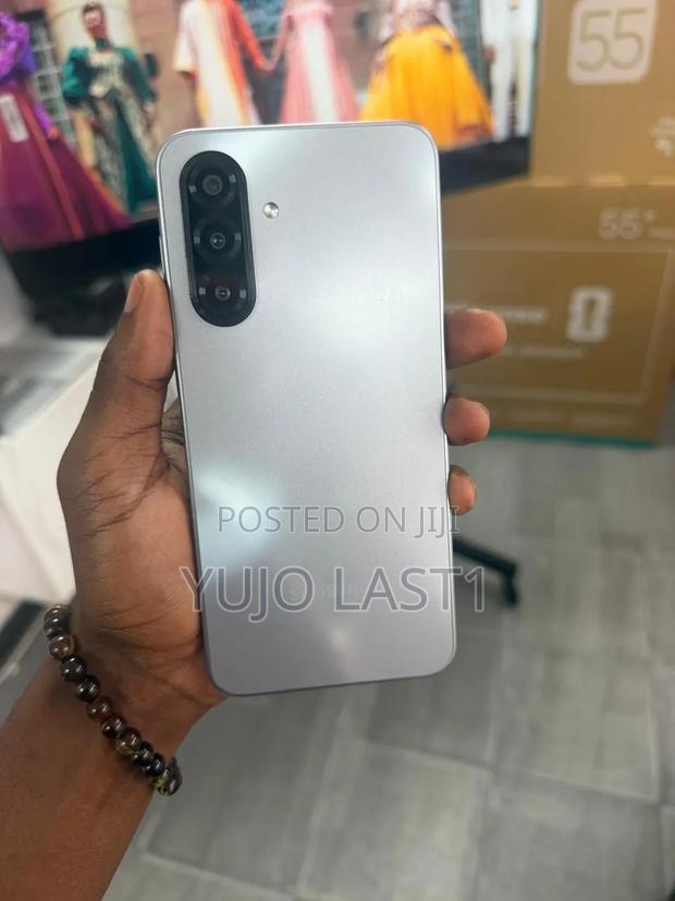 Samsung Galaxy A17 128 GB Silver - thumbnail 3