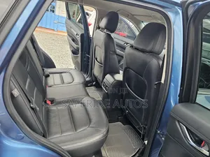 Mazda CX-5 2017 Blue