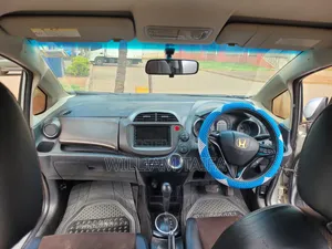 Honda Fit Shuttle 2012 Silver