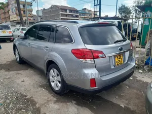 Subaru Outback 2016 Silver