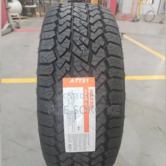 225/60r18 Maxxis Razr A.T781