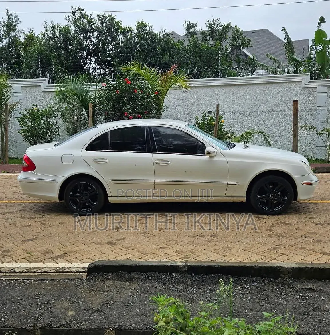 Mercedes-Benz E200 2003 White