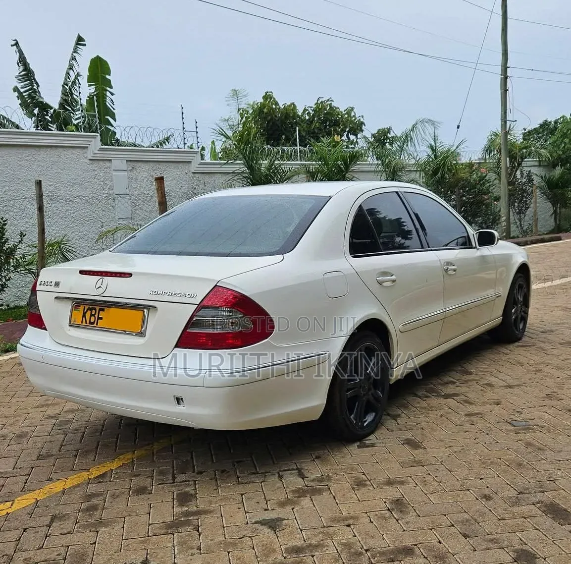 Mercedes-Benz E200 2003 White