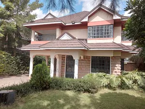 5bdrm Maisonette in Acacia, Kitengela for sale
