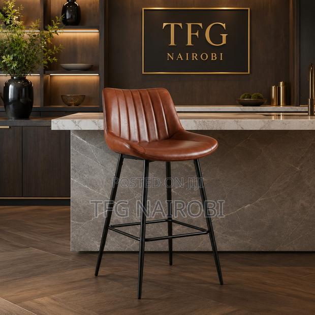 Da-2-1 Brown Leather Bar Stool | Brown Leather Bar Stool in Nairobi