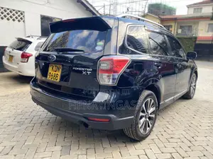 Subaru Forester 2016 Black