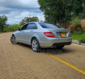 Mercedes-Benz C200 2010 Silver