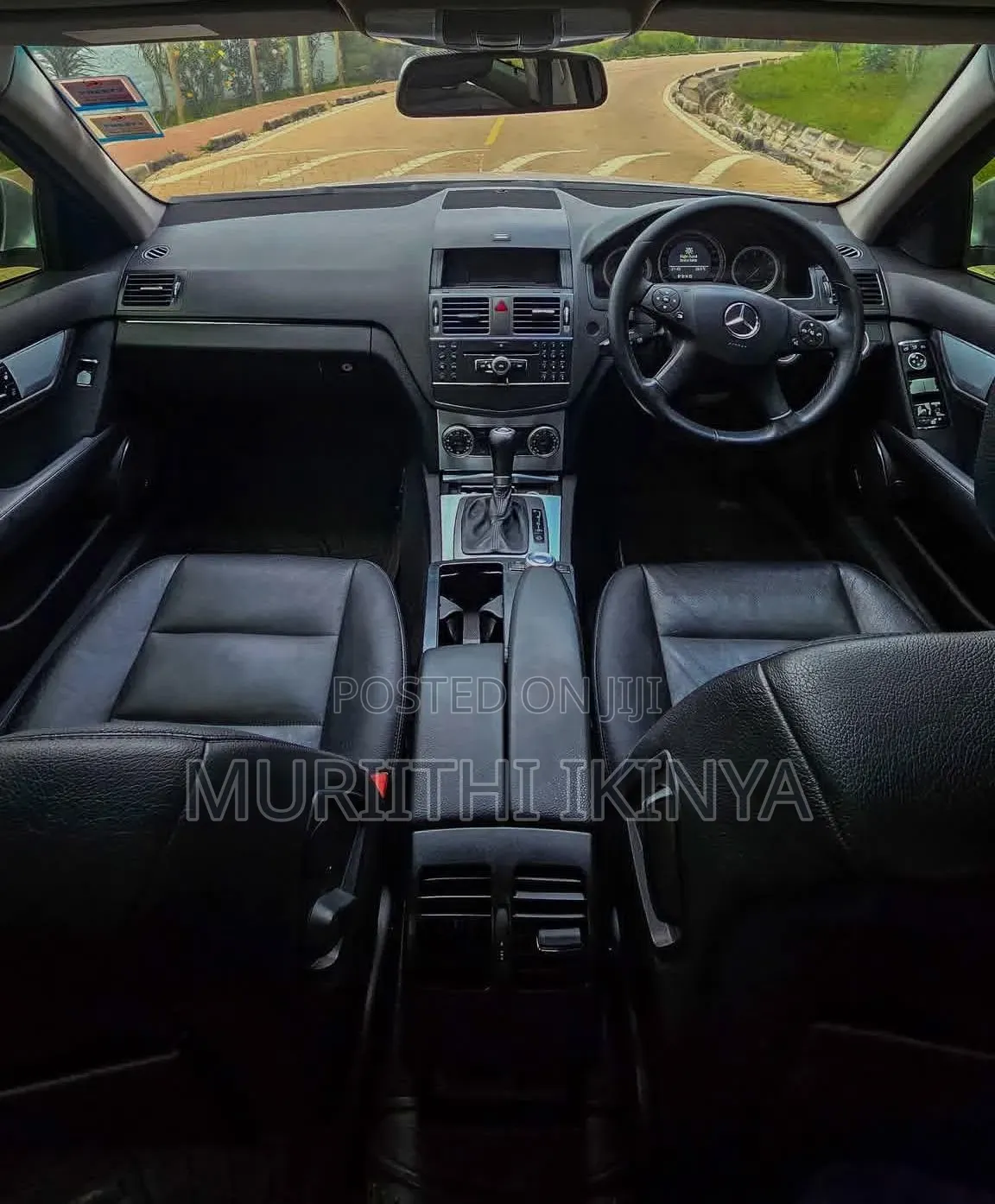 Mercedes-Benz C200 2010 Silver